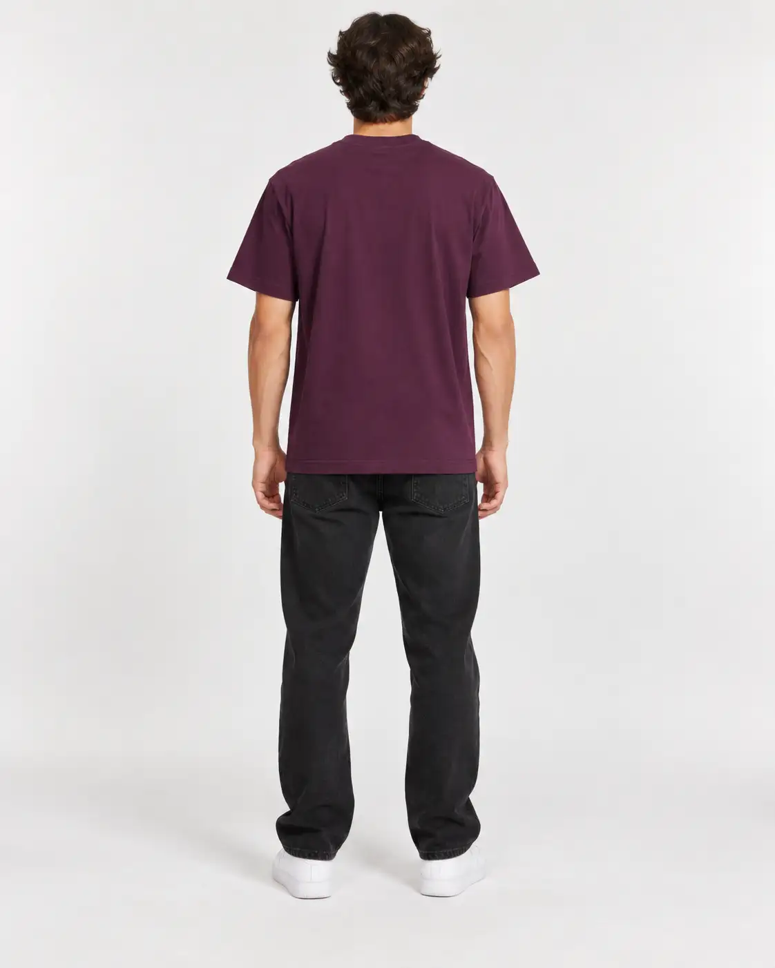 T9E People Listening Graphic T-Shirt - Image 12
