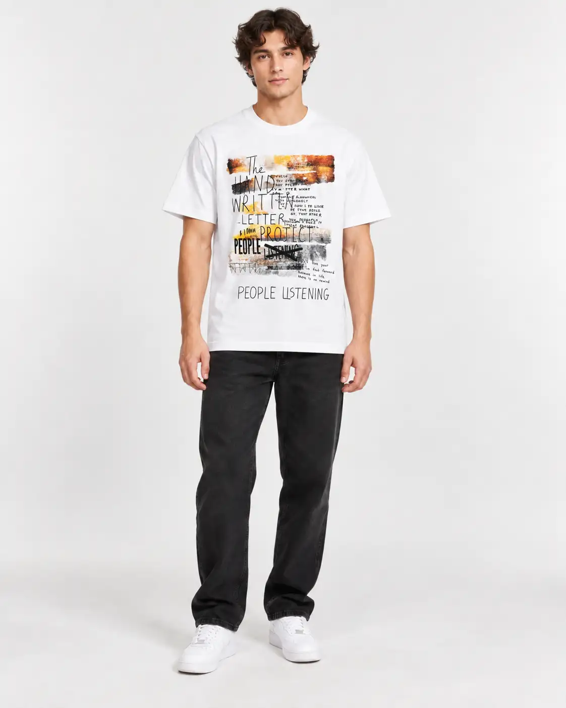 T9E People Listening Graphic T-Shirt - Image 7
